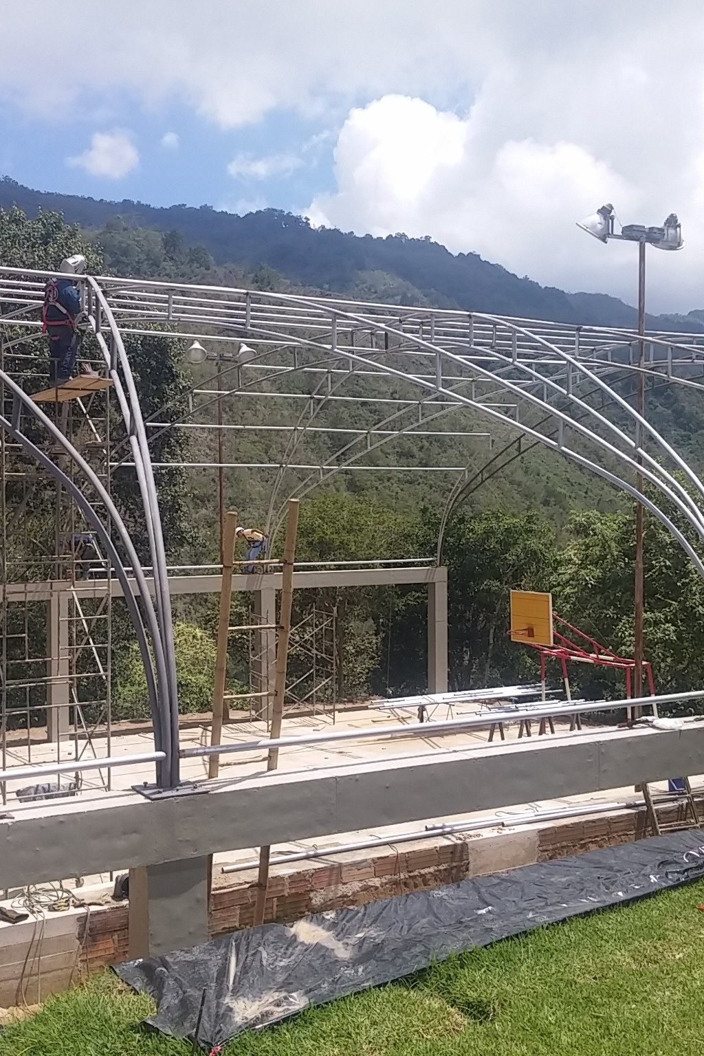 axis estructuras metalicas 1024x1536
